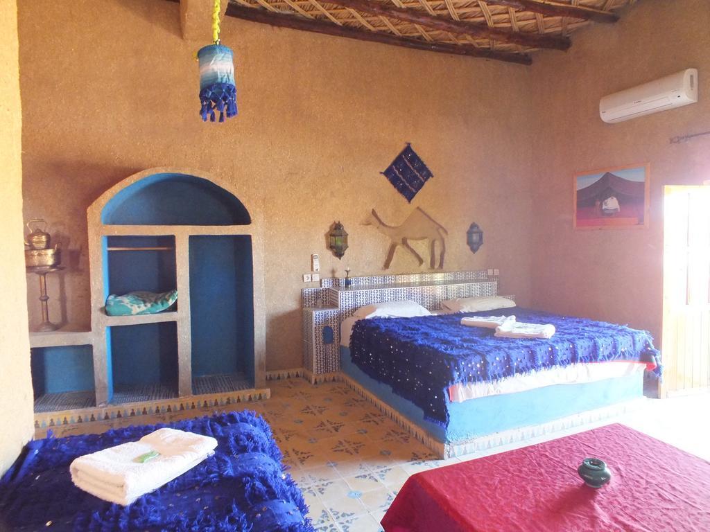 Auberge De Charme Les Dunes D'Or Merzouga Habitación foto